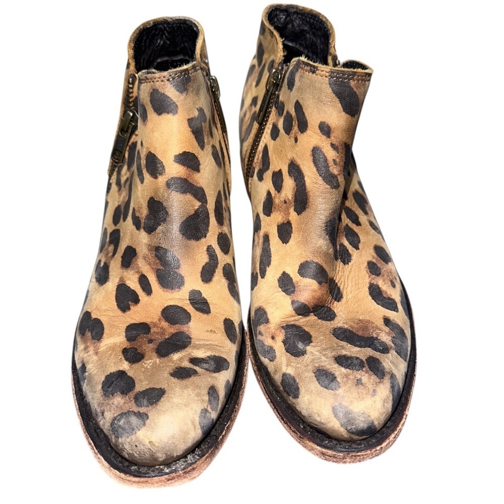 LIBERTY Black Leopard Print Boots size 6 leather - Picture 2 of 8